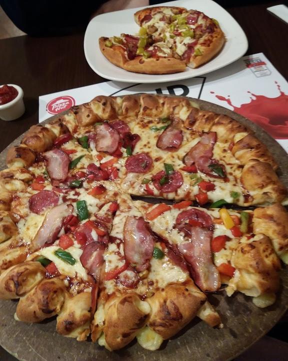 Pizza Hut